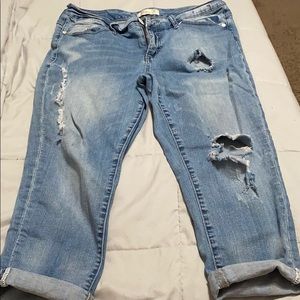 Jean capris